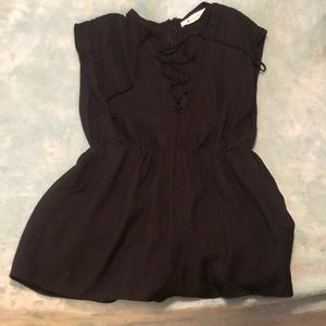 Impeccable Pig Black Lace Up Romper Size Small
